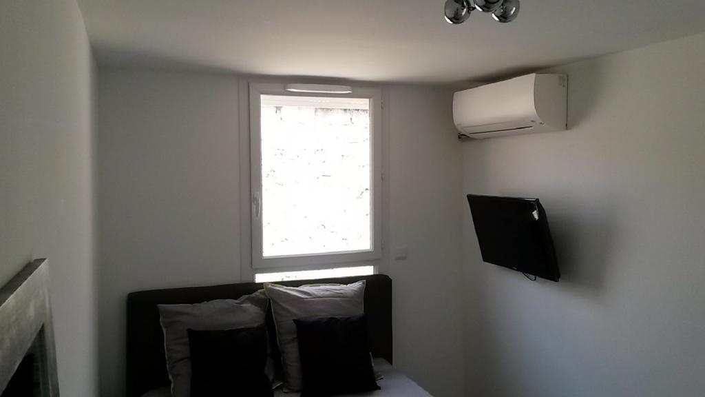 Safranier Townhouse Apartment Antibes Room photo