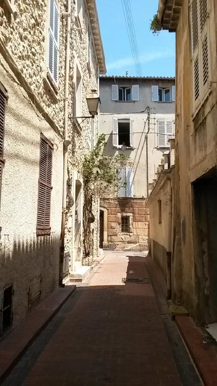 Safranier Townhouse Apartment Antibes Room photo